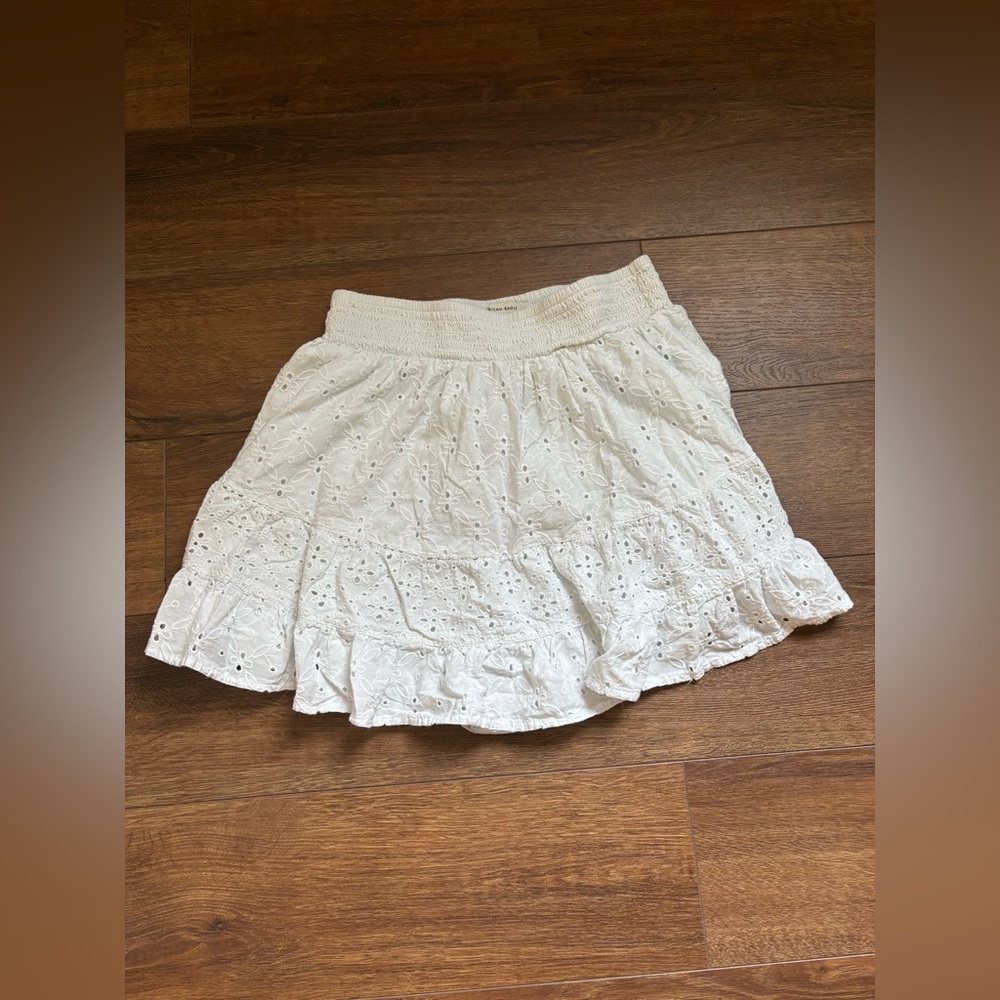 American Eagle Outfitters White Eyelet Mini Skirt